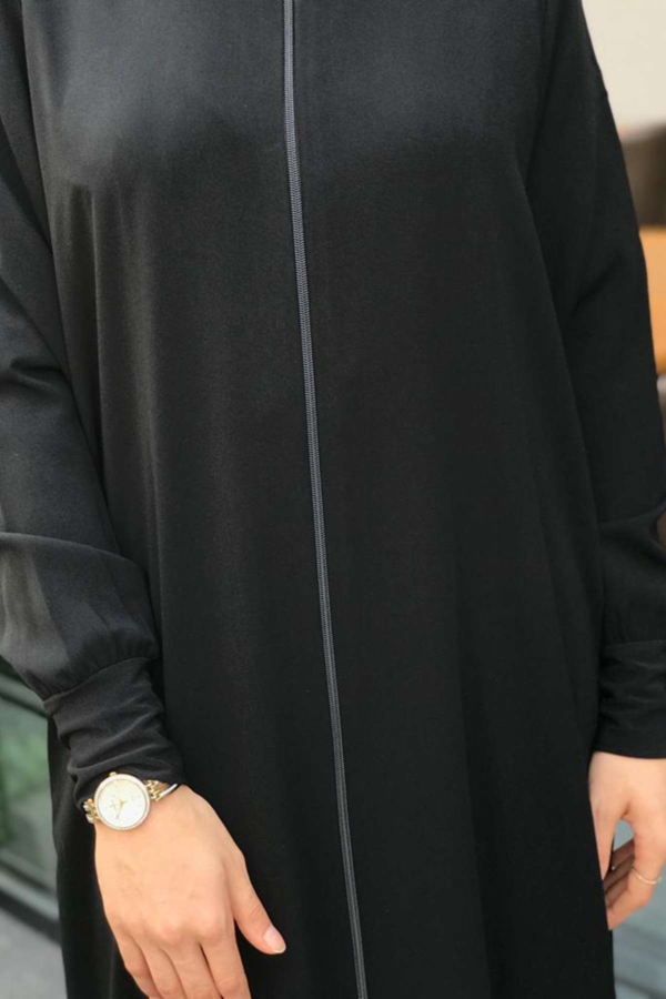 عباءة نسائية سوداء تصميم حديث و رائع - صناعة تركية