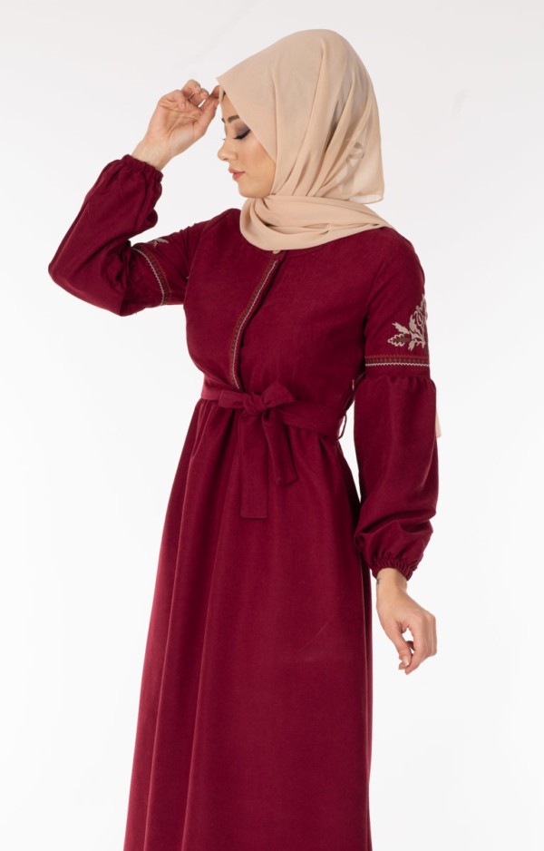 فستان نسائي خمري تصميم رائع و جذاب - صناعة تركية