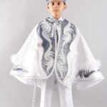 طقم ملابس للأولاد أبيض وكحلي منقوش .. تصميم عثماني – صناعة تركية