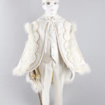 طقم ملابس للأولاد بيج فاتح منقوش .. تصميم عثماني – صناعة تركية