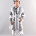 طقم ملابس للأولاد رمادي فاتح منقوش .. تصميم عثماني – صناعة تركية