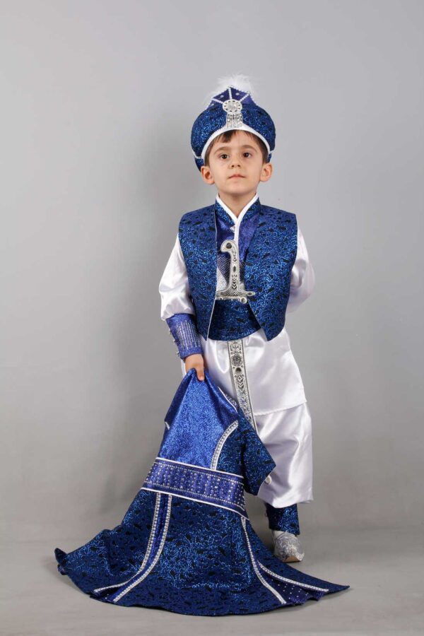 طقم ملابس للأولاد كحلي داكن منقوش .. تصميم عثماني – صناعة تركية