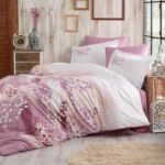 Bedding set, double pink and white color with a modern and sophisticated design - Turkish Product