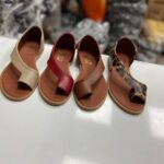 صندل أصبع نسائي بتصميم حديث ورائع - صناعة تركية - بالجملة