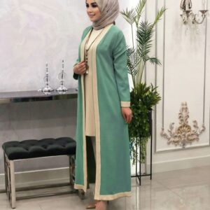 طقم نسائي قطعتين بتصميم رائع وجذاب / صناعة تركية - بيع بالجملة