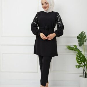 طقم نسائي قطعتين بأكمام مزينة تصميم رائع وجذاب / صناعة تركية - بيع بالجملة