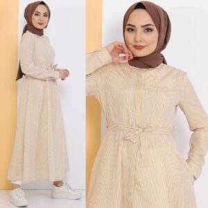 فستان نسائي مخطط مع حزام للخصر بتصميم حديث ورائع / صناعة تركية - بيع بالجملة